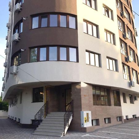 Elyse Comfortable Apartment Close To Palas Mall Iasi Eksteriør billede
