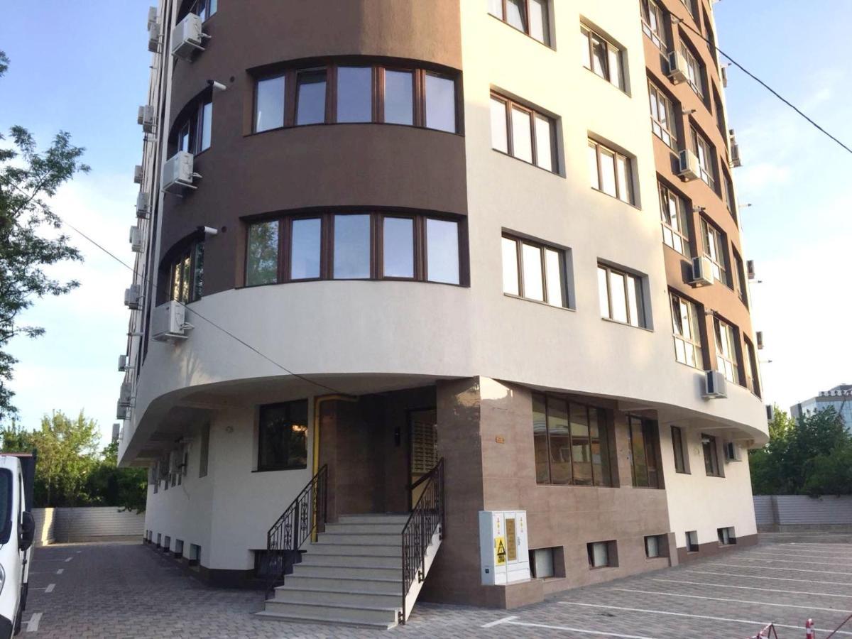 Elyse Comfortable Apartment Close To Palas Mall Iasi Eksteriør billede