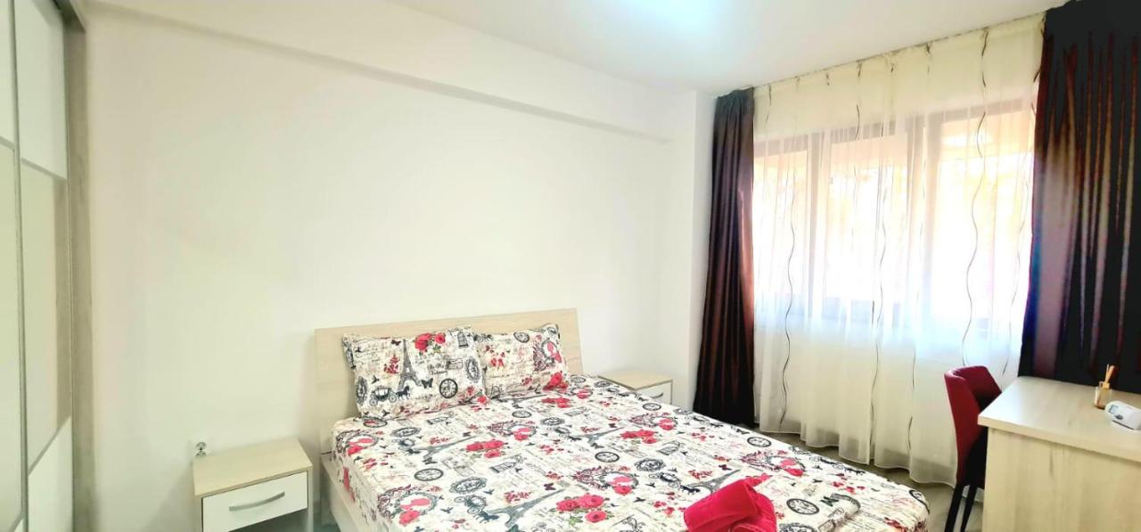 Elyse Comfortable Apartment Close To Palas Mall Iasi Eksteriør billede